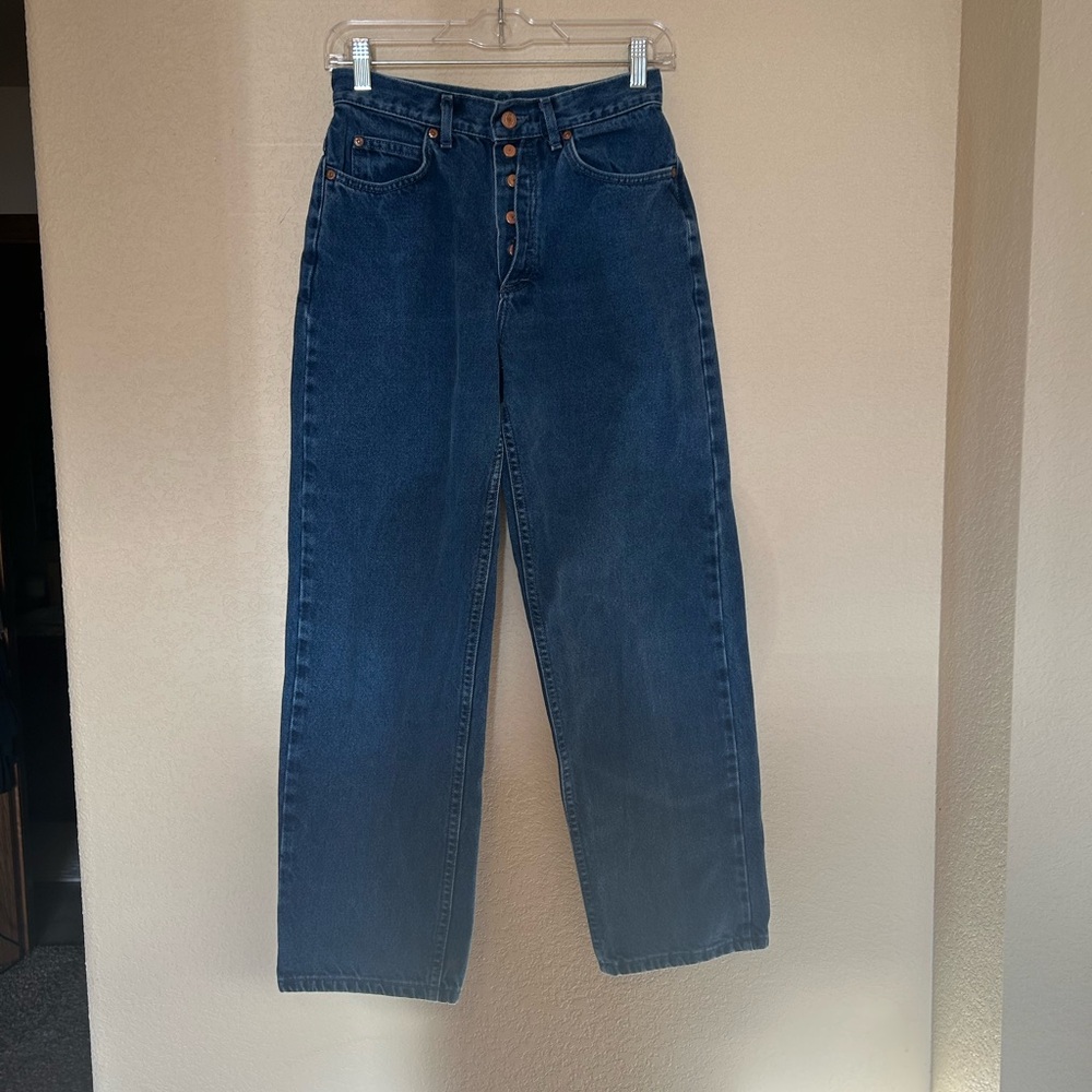Vintage 90s Lee Women’s Straight Leg Mom Barrel Jean Style Button Fly